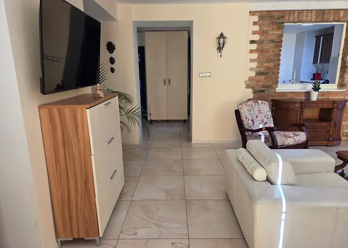 R Limoli Cozy * Trávnica